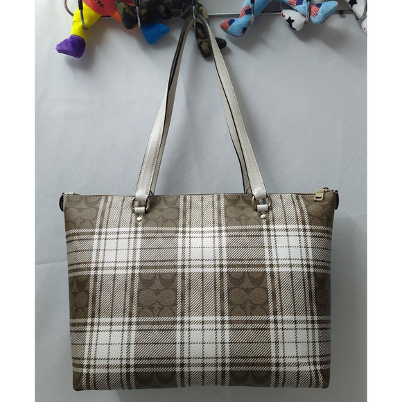 Coach Gallery Tote Bag In Signature Canvas With Hunting Fishing Plaid Print - Picture 2 of 16